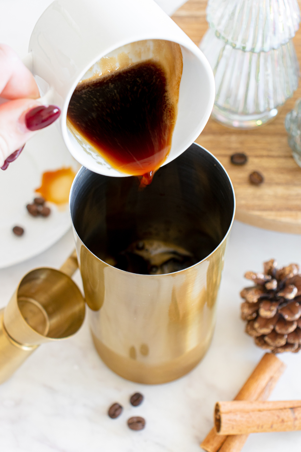 Eggnog Espresso Martinis (Set 4)