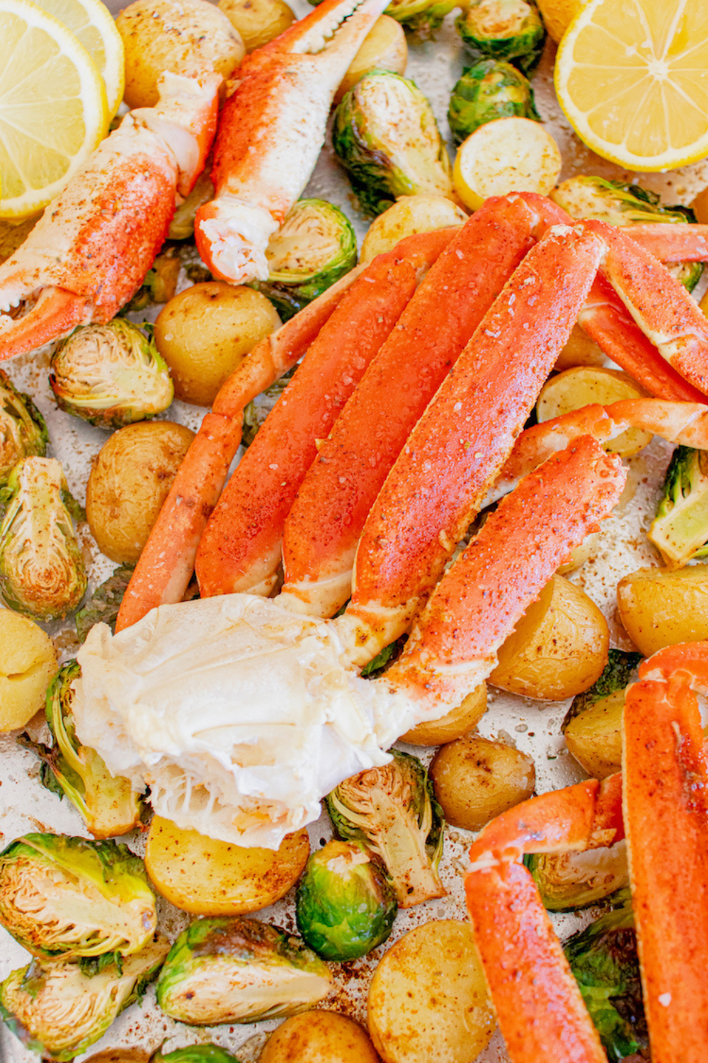 (Pre-Sale) Sheet Pan Crab Legs with Brussels Sprouts & Baby Potatoes - Set 2