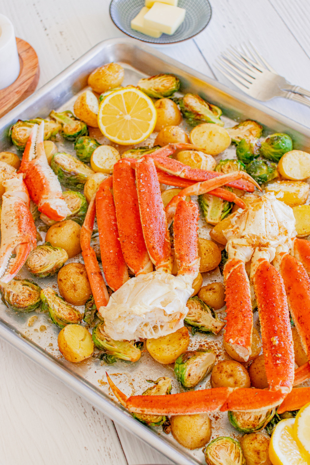 (Pre-Sale) Sheet Pan Crab Legs with Brussels Sprouts & Baby Potatoes - Set 2